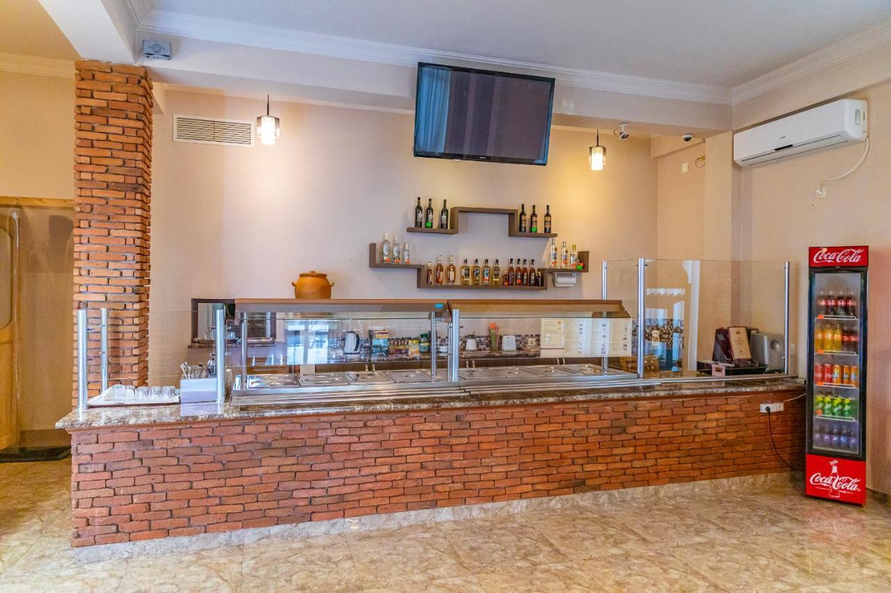Samni Hotel Ureki Dış mekan fotoğraf