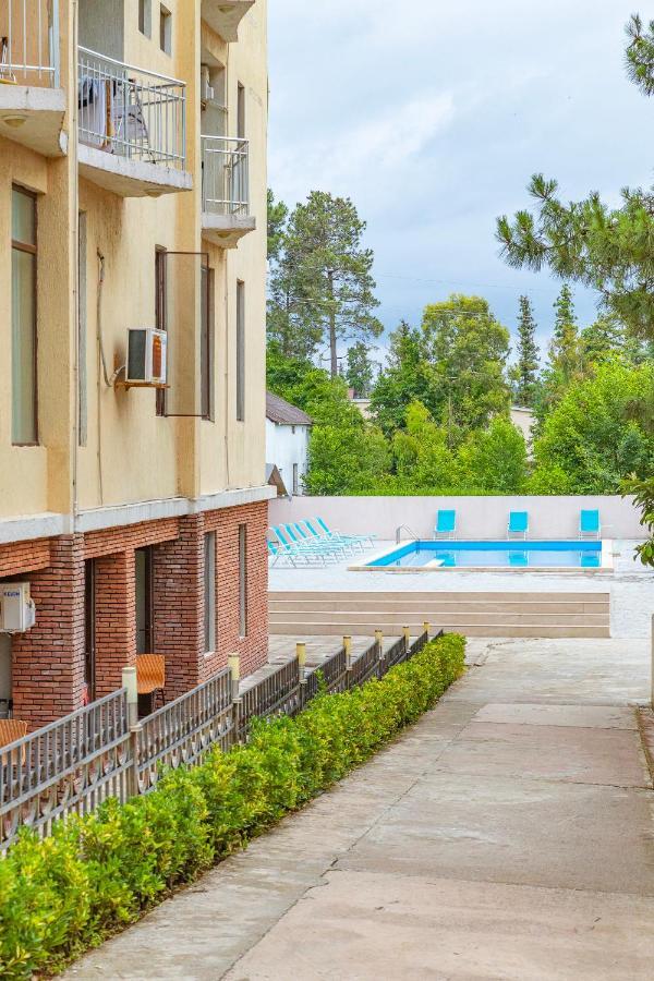 Samni Hotel Ureki Dış mekan fotoğraf