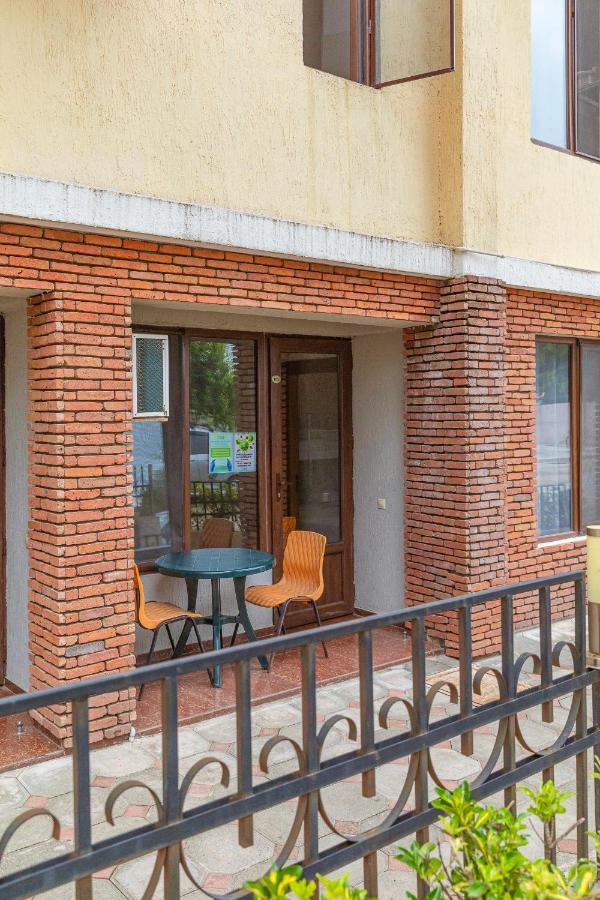 Samni Hotel Ureki Dış mekan fotoğraf