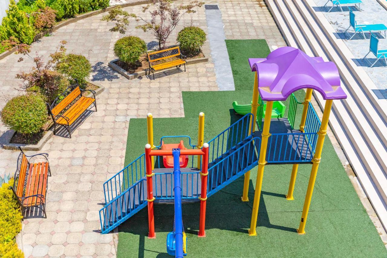 Samni Hotel Ureki Dış mekan fotoğraf