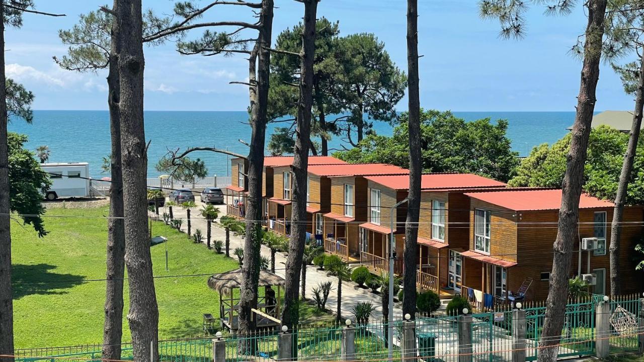 Samni Hotel Ureki Dış mekan fotoğraf